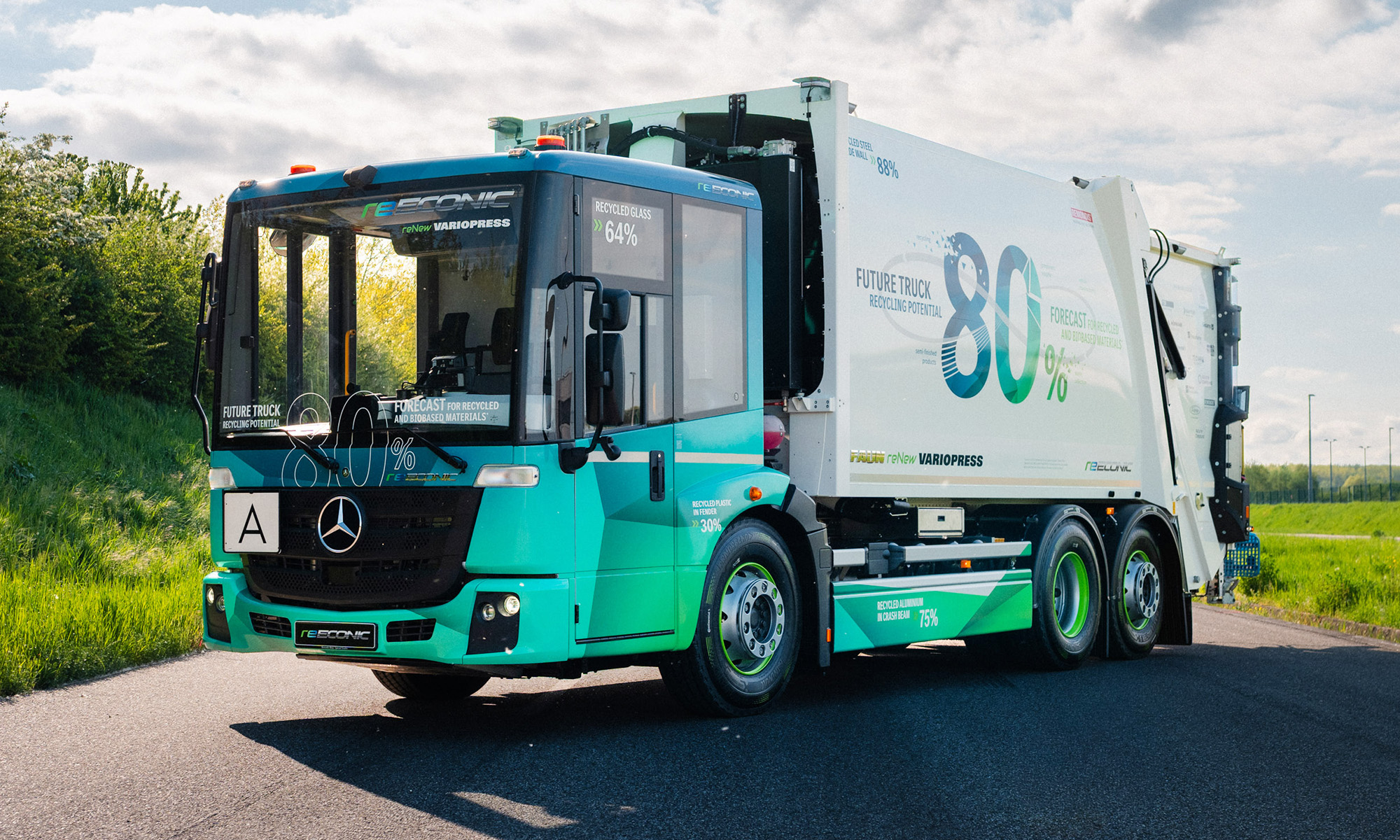 El Mercedes reECONIC cuenta con una fabricación que reduce la huella de carbono.