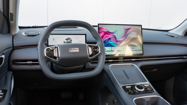 GEELY STARRAY INTERIOR