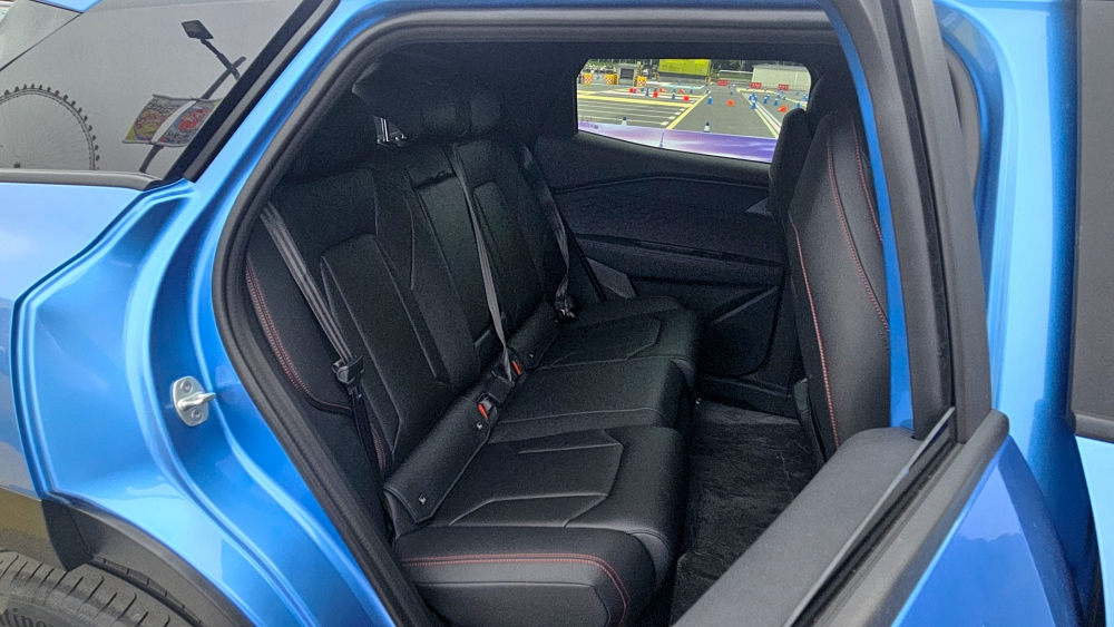 Ya hemos probado el SUV de OMODA que amenaza al Toyota Corolla Cross no esperábamos esto (57)