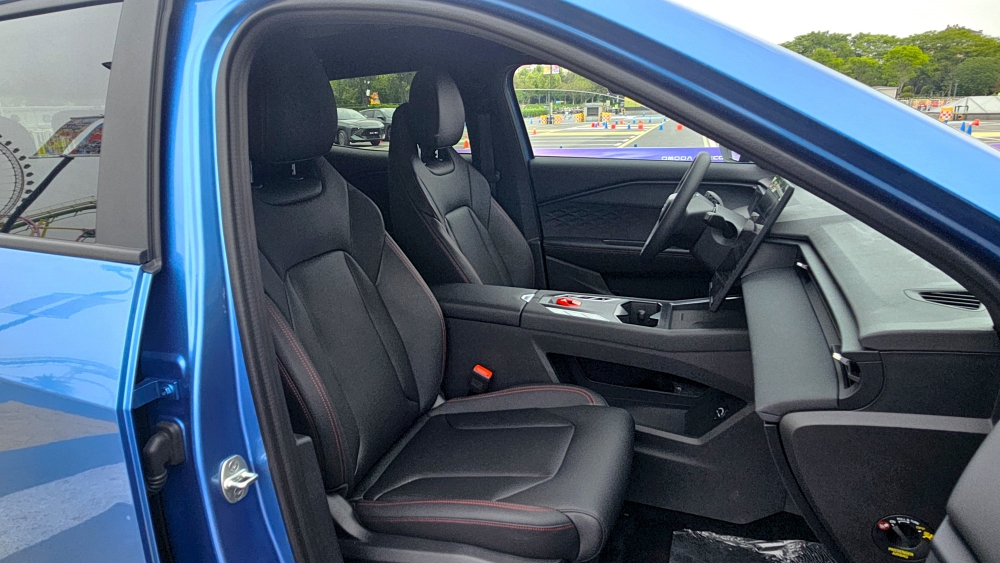 Ya hemos probado el SUV de OMODA que amenaza al Toyota Corolla Cross no esperábamos esto (66)