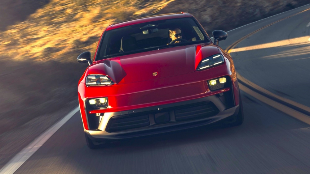 El Porsche Macan sigue siendo el SUV más polémico de la marca: ahora, por una decisión que tendrá efecto en unos meses. El Porsche Macan sigue siendo el SUV más polémico de la marca: ahora, por una decisión que tendrá efecto en unos meses.