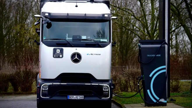 Mercedes eActros