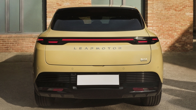 b05