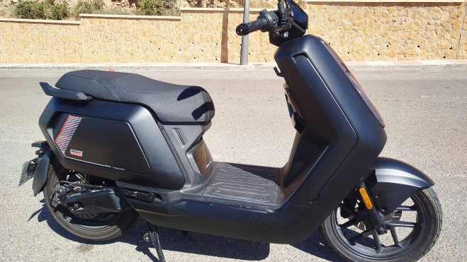 niu nqix 500 prueba test potencia prestaciones autonomia bateria precio 2