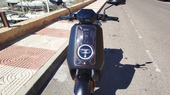 niu nqix 500 prueba test potencia prestaciones autonomia bateria precio 14