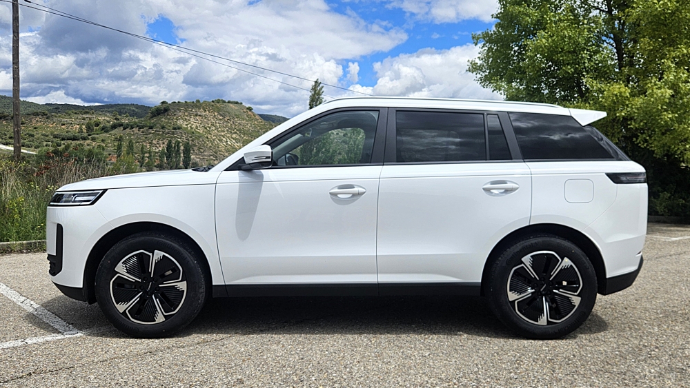 JAECOO 5 híbrido Desde 22.500 €, y con 900 kmautonomíaSUV híbrido baratoOMODA y JAECOO, rival sorpresa Toyota C HR (4) JAECOO 5 híbrido Desde 22.500 €, y con 900 kmautonomíaSUV híbrido baratoOMODA y JAECOO, rival sorpresa Toyota C HR (4)