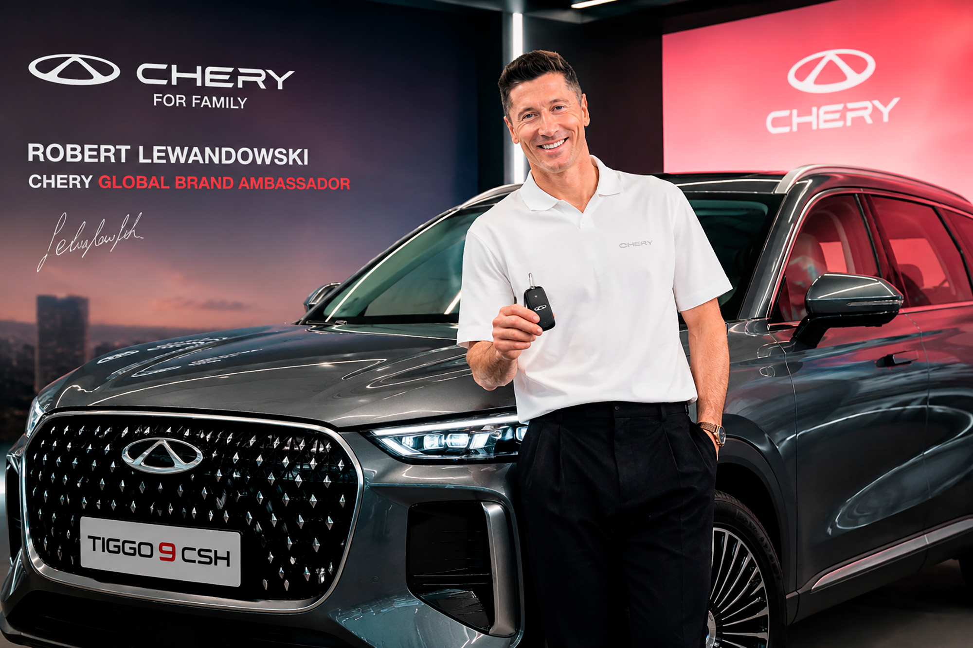 Robert Lewandowski embajador global de la marca china CHERY