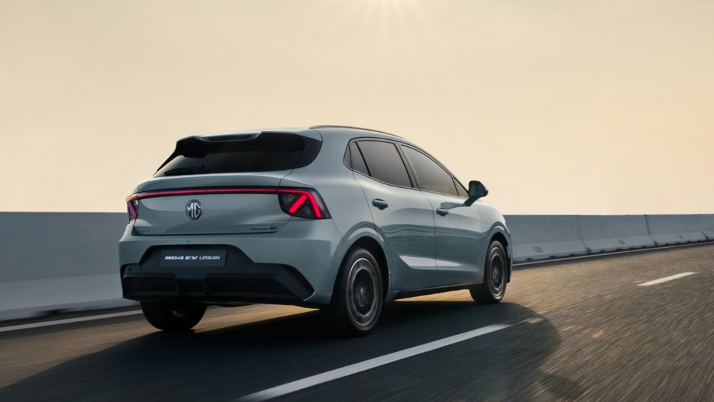 MG MG4 Urban Desde sólo 16.790 € y con hasta 416 km pone patas arriba a los eléctricos en España (1)