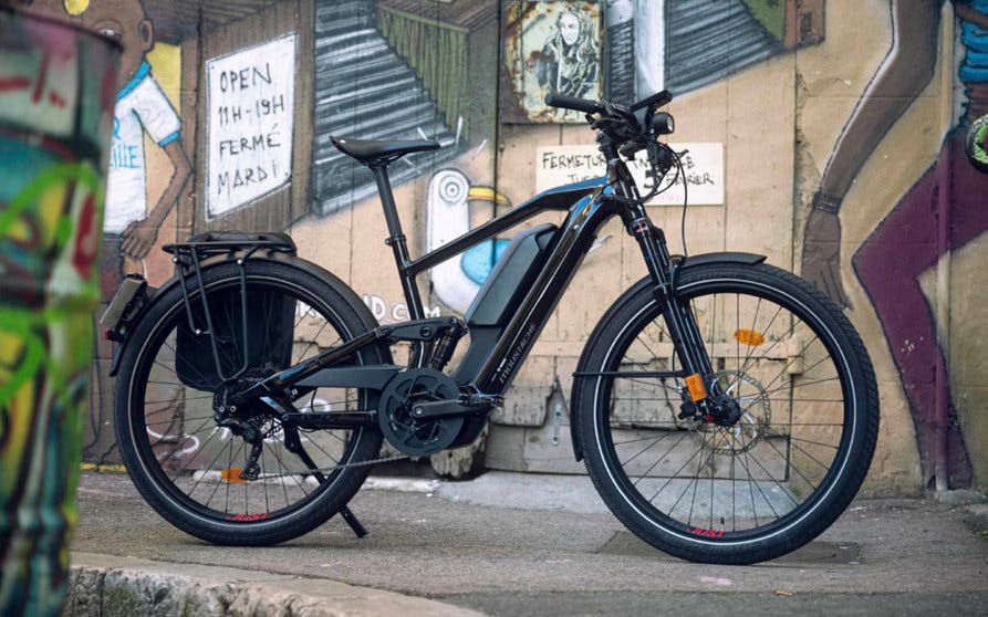  Moustache Friday 27 FS Speed, una Speed bike que ofrece autonomía casi infinita y que "más rápida que un coche". 