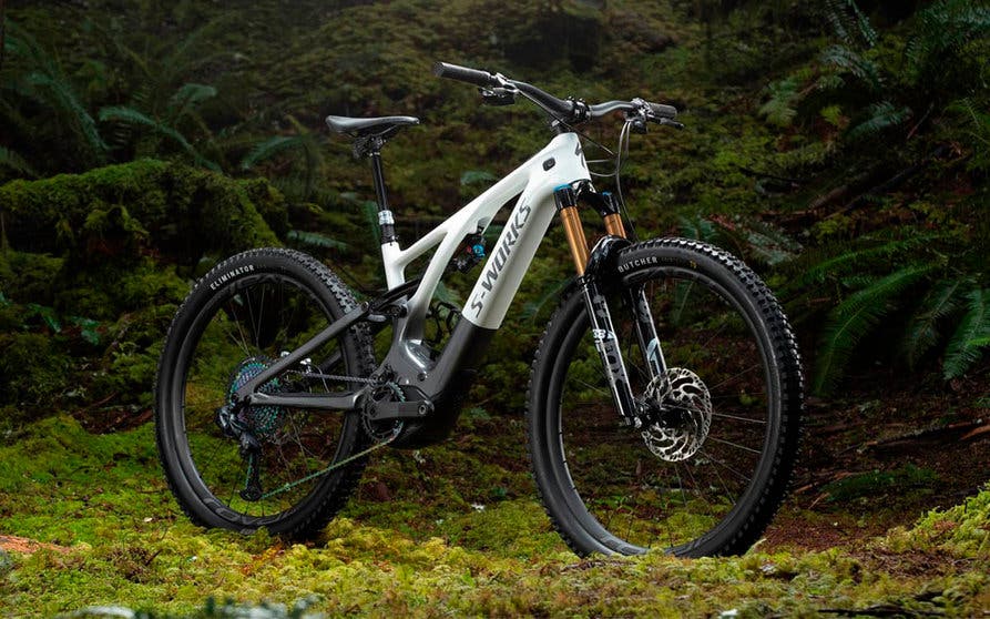  Specialized presenta la nueva generación del su bicicleta eléctrica de montaña Turbo Levo. 