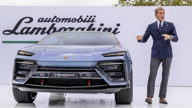 Stephan Winkelmann, CEO de Lamborghini, no duda en que hicieron bien en cancelar el Lanzador eléctrico. Stephan Winkelmann, CEO de Lamborghini, no duda en que hicieron bien en cancelar el Lanzador eléctrico.