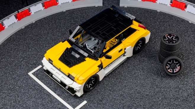 renault r5 lego 2