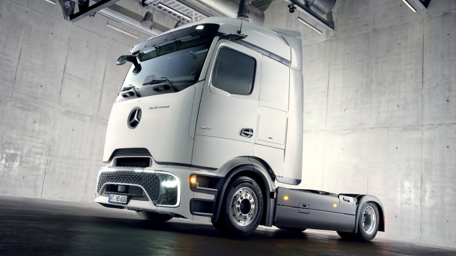mercedes eactros lowrider