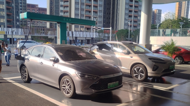 prueba byd tecnologia carga ultrarrapida 9 minutos flash charging 2