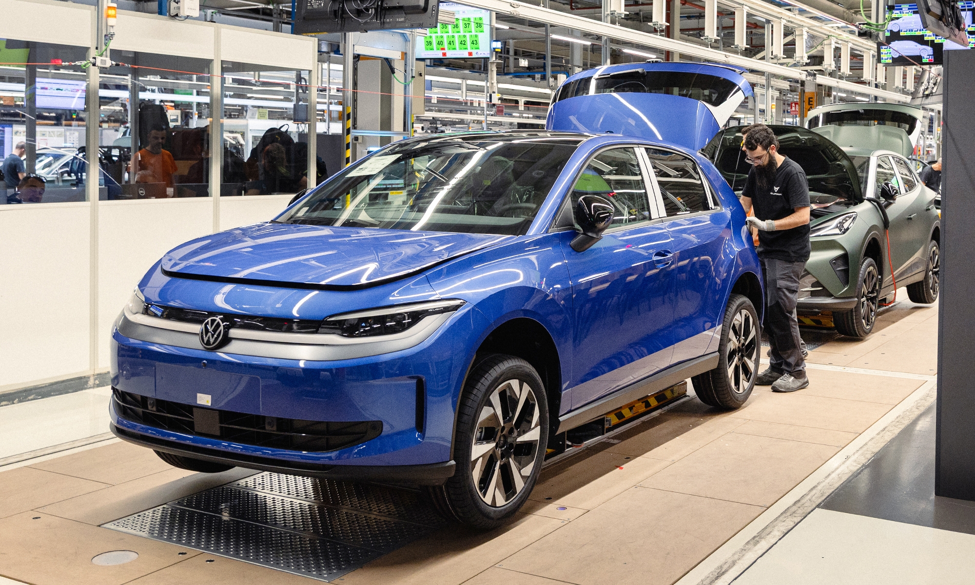 El Grupo Volkswagen da luz verde al inicio de producción del ID. Polo y CUPRA Raval en Martorell.