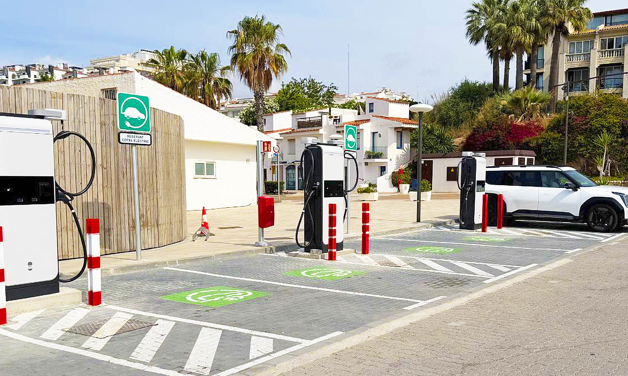 cargador wallbox supernova powering 1