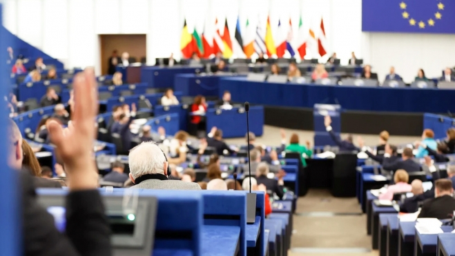 europa borrador permitir motores combustion 2035 combustibles renovables biocombustibles europa borrador permitir motores combustion 2035 combustibles renovables biocombustibles