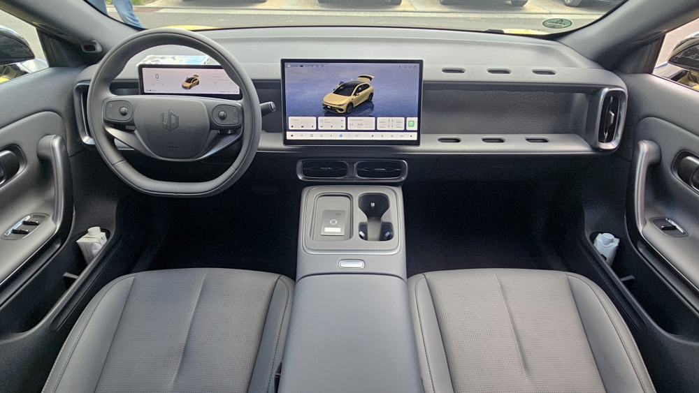 Leapmotor B05 482 km por 19.500 € probamos el eléctrico 'para todos' fabricado en España(13) Leapmotor B05 482 km por 19.500 € probamos el eléctrico 'para todos' fabricado en España(13)
