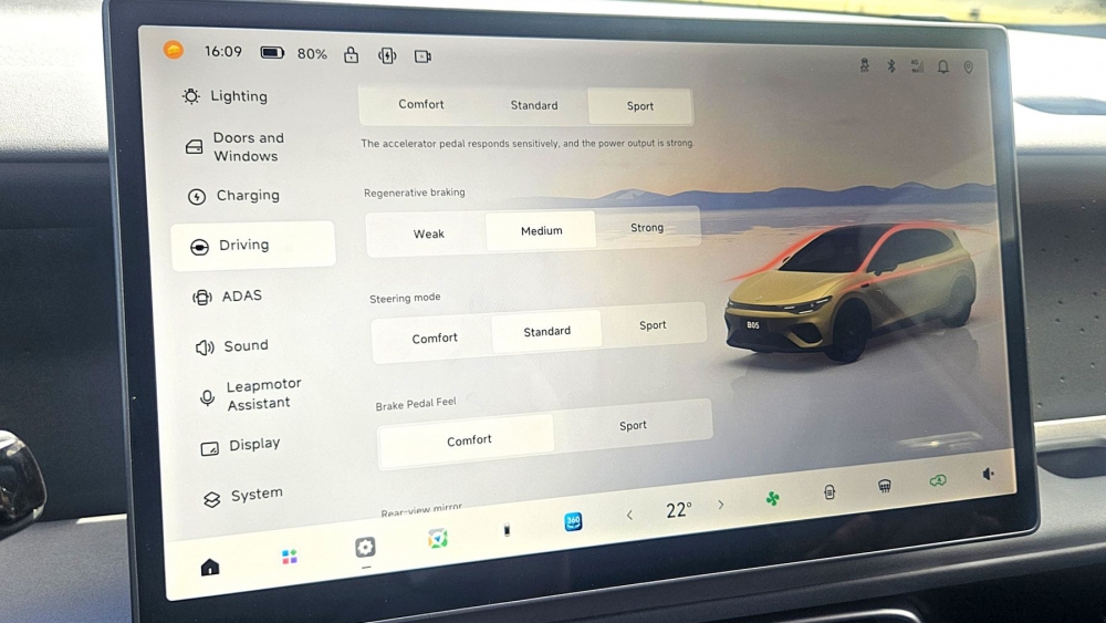 Leapmotor B05 482 km por 19.500 € probamos el eléctrico 'para todos' fabricado en España(25) Leapmotor B05 482 km por 19.500 € probamos el eléctrico 'para todos' fabricado en España(25)