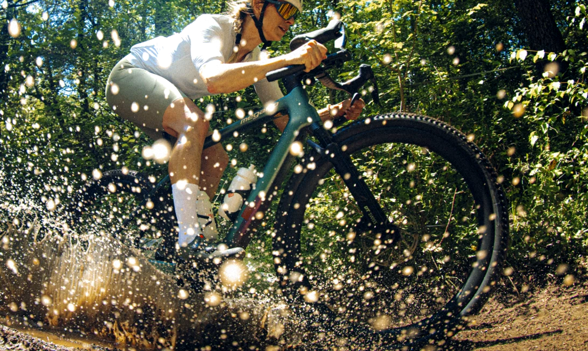 Una gravel con 1.300 W de potencia y un par máximo de 150 Nm (Foto: Megamo).