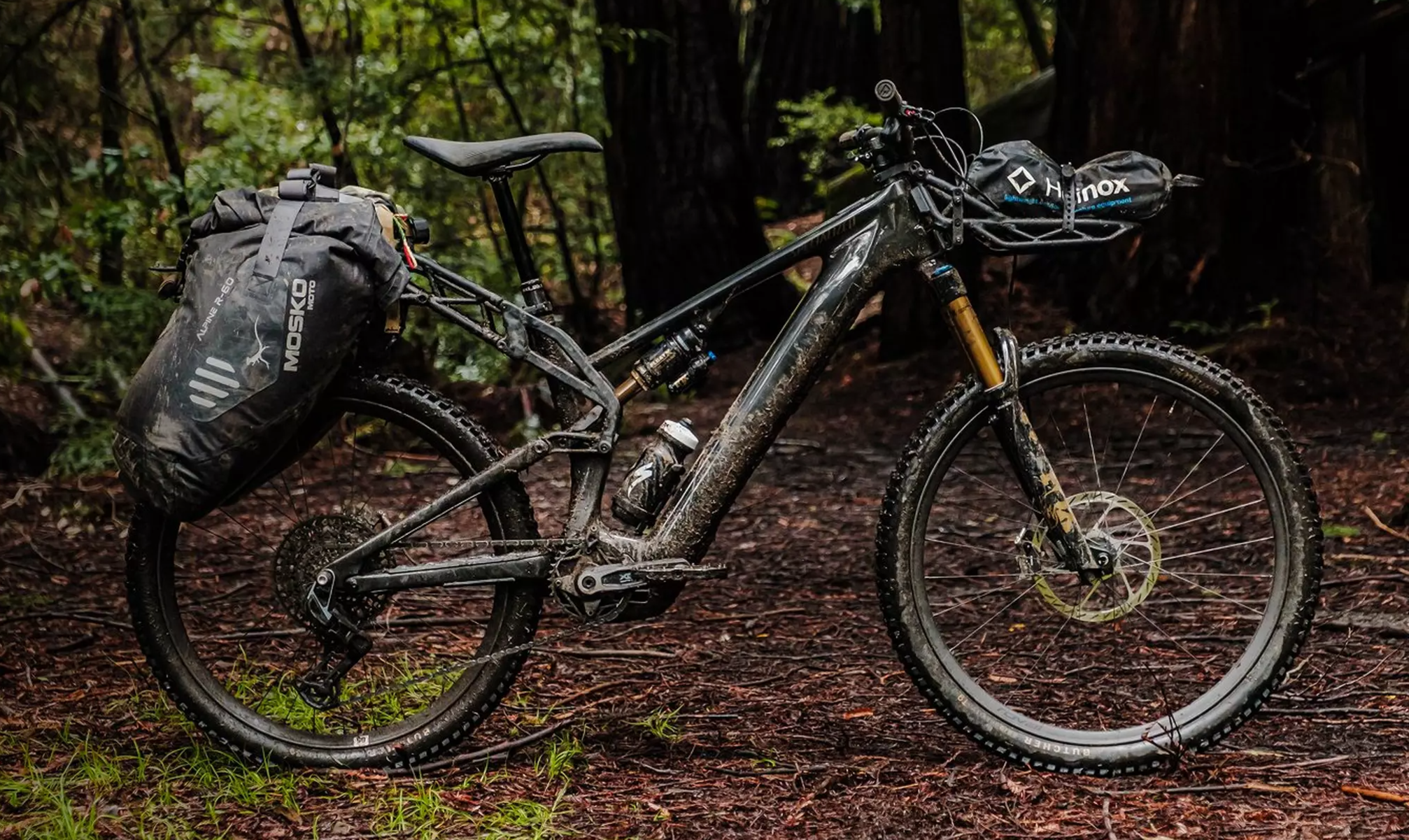 Hasta los topes podemos cargar esta bicicleta eléctrica de montaña (Foto: Specialized).