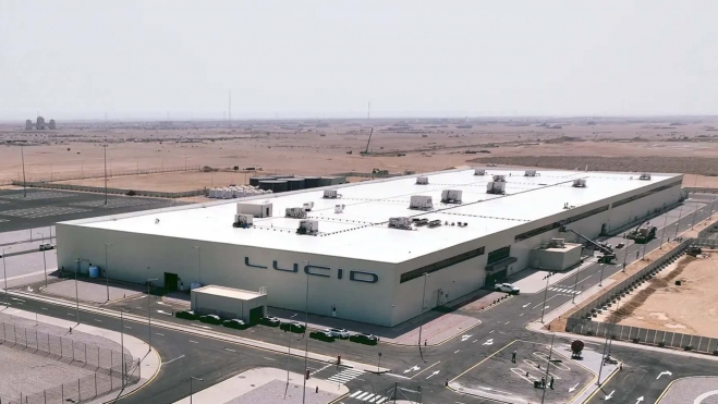 lucid fabrica