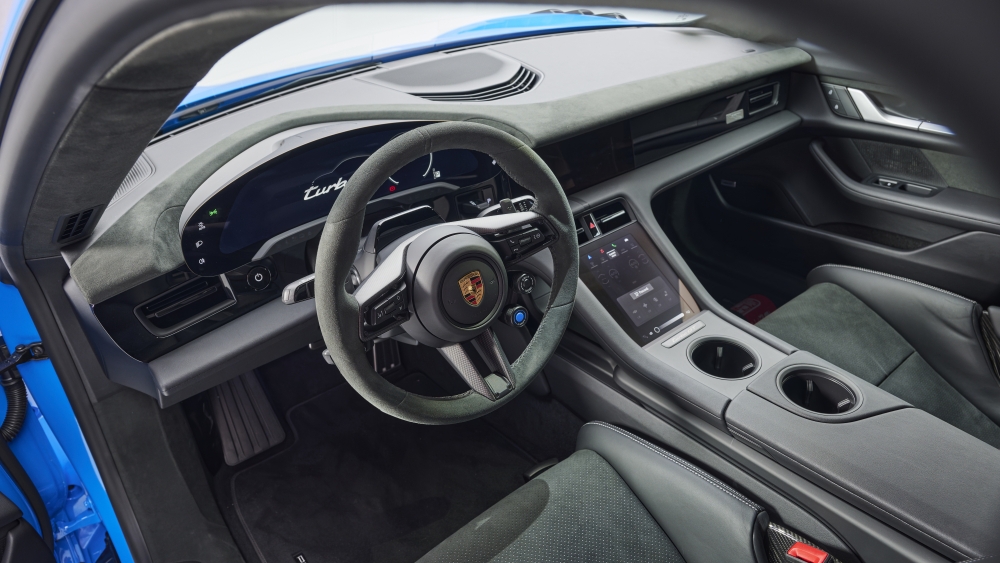 Probamos el nuevo Porsche Taycan hasta 1.034 CV, 700 km y una tecnología que revolucionará los eléctricos (107)