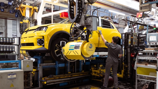 europa exigencia porcentaje plastico coches fabricantes europeos