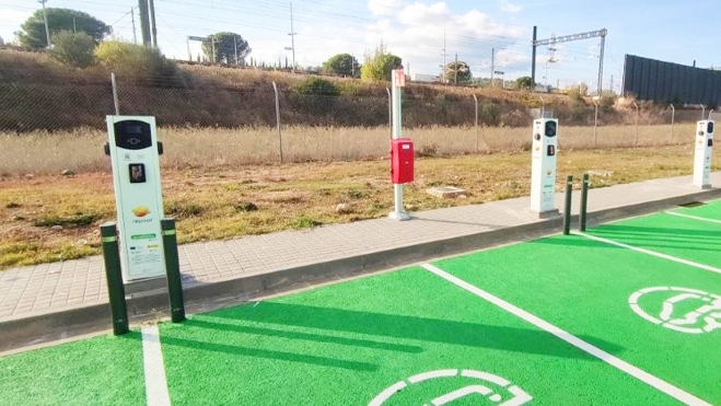 estaciones de recarga coche electrico adif 4