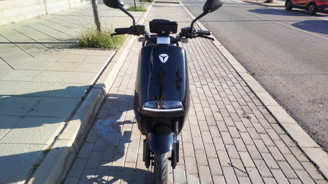 yadea g5 pro moto electrica prueba potencia bateria autonomia precio caracteristicas 9