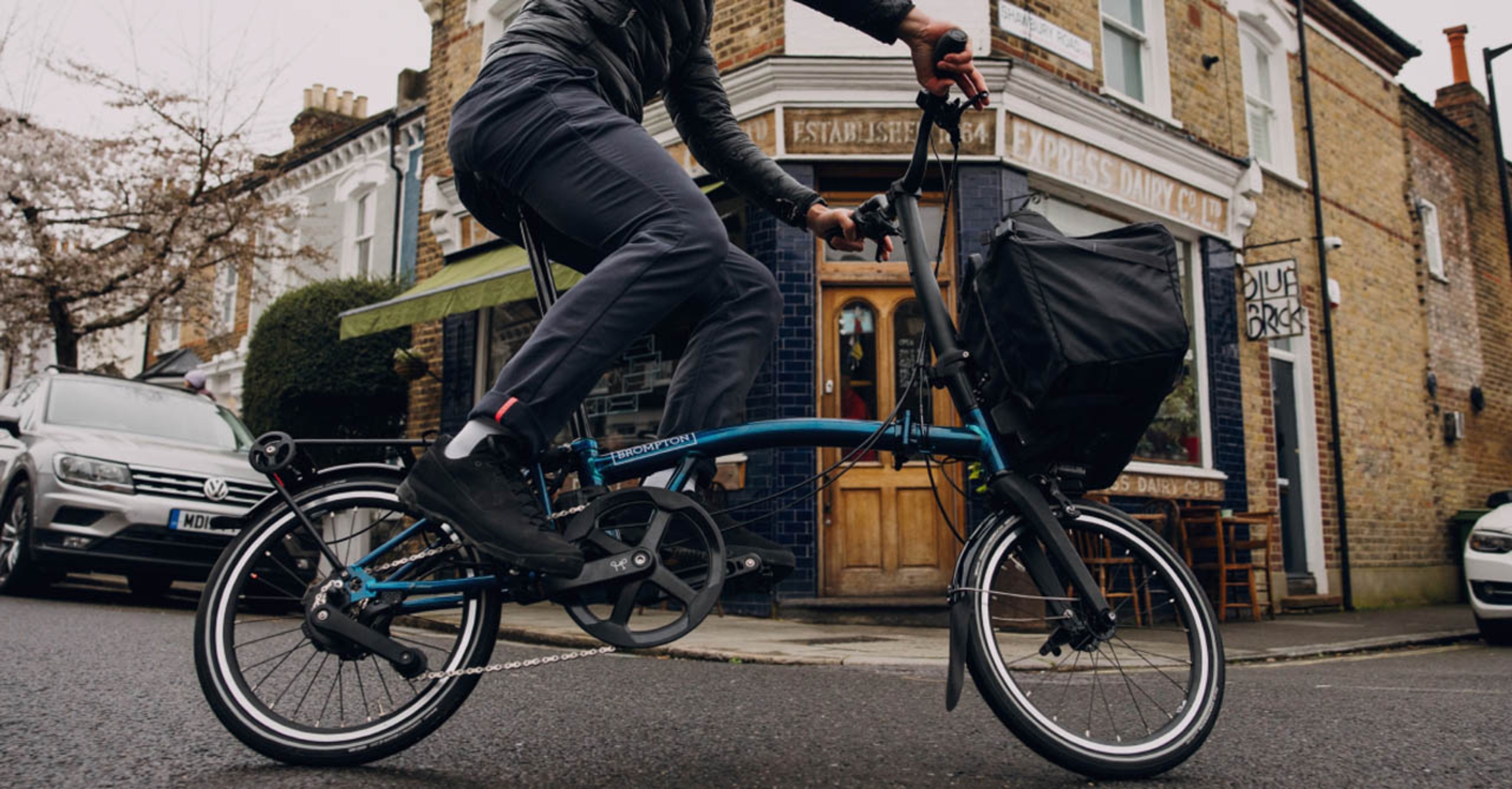 Estas bicicletas eléctricas se van a poner 'muy de moda' (Foto: BROMPTON).