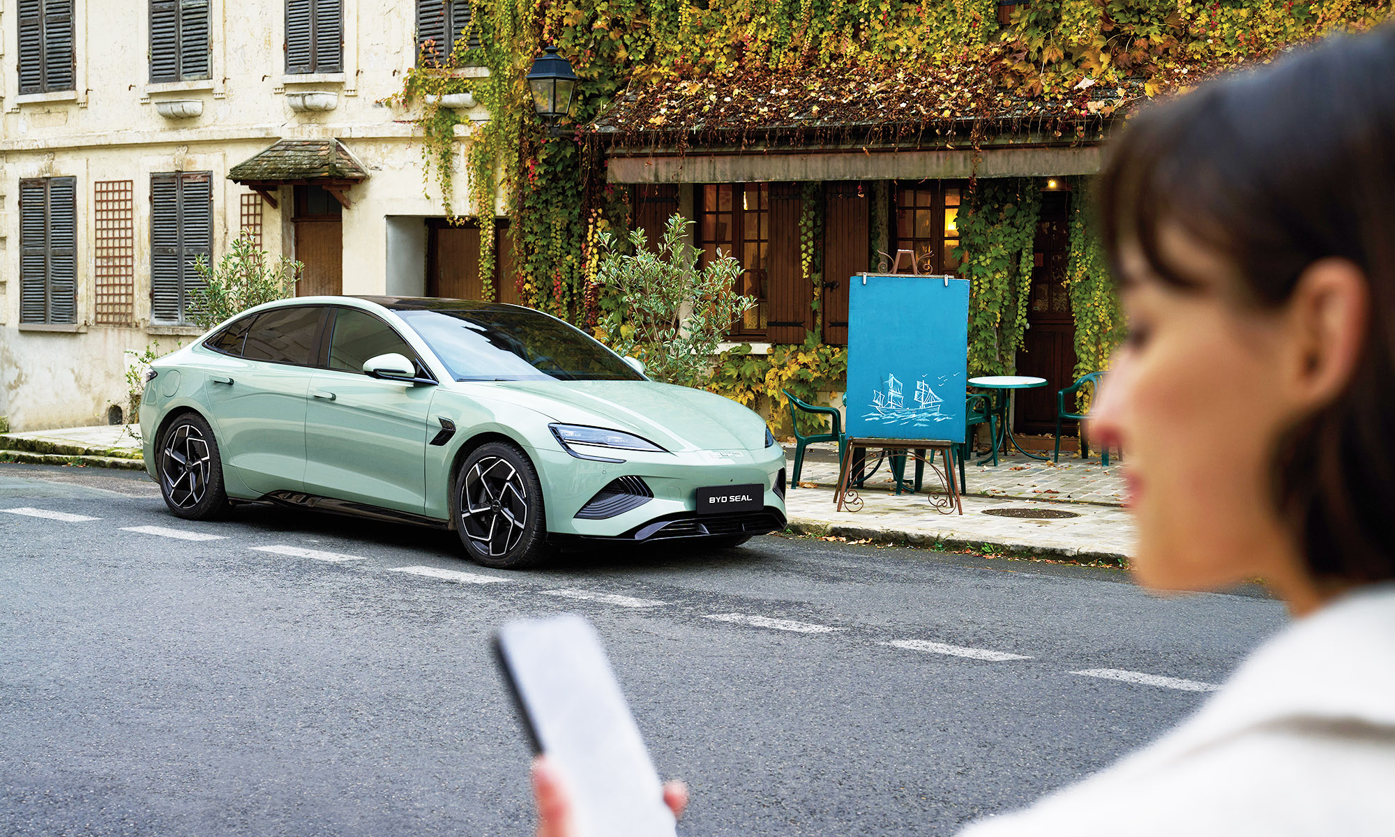 china coches electricos hibridos enchufables phev 30 por ciento 2030 objetivo 2