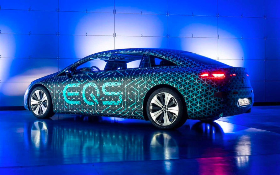  El EQS eléctrico promete ser rentable para Mercedes desde el primer momento. 