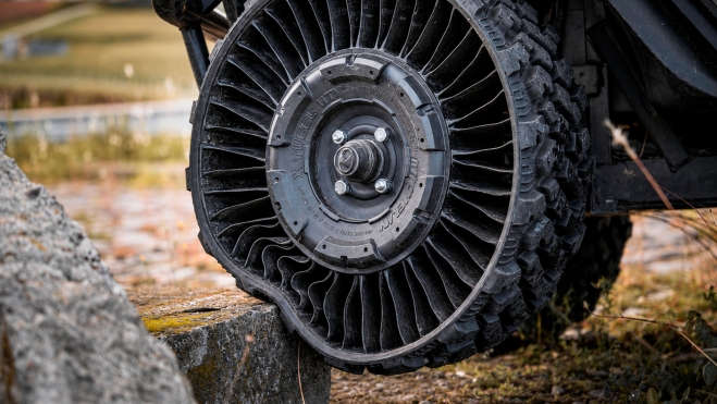 Michelin Tweel 2 Michelin Tweel 2