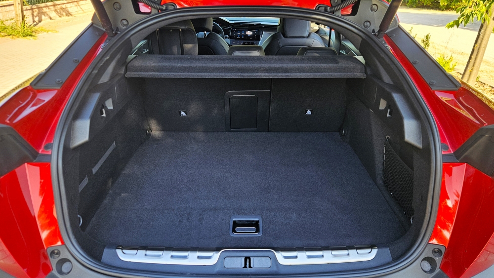 Peugeot 408 PHEV 2026 2,6 L100 km y etiqueta CERO probamos nuevo Peugeot 408 supera cualquier SUV (10) Peugeot 408 PHEV 2026 2,6 L100 km y etiqueta CERO probamos nuevo Peugeot 408 supera cualquier SUV (10)