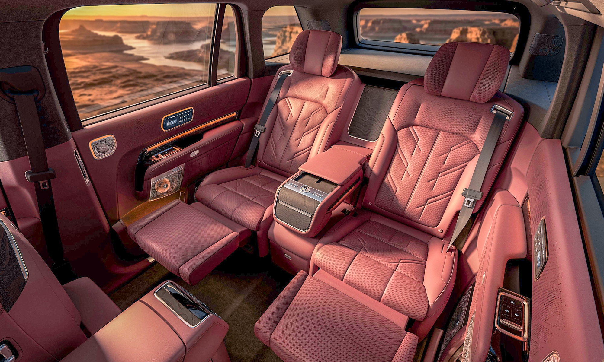 Se desvela oficialmente el interior del Zeekr 9X en configuración de 5 pasajeros.