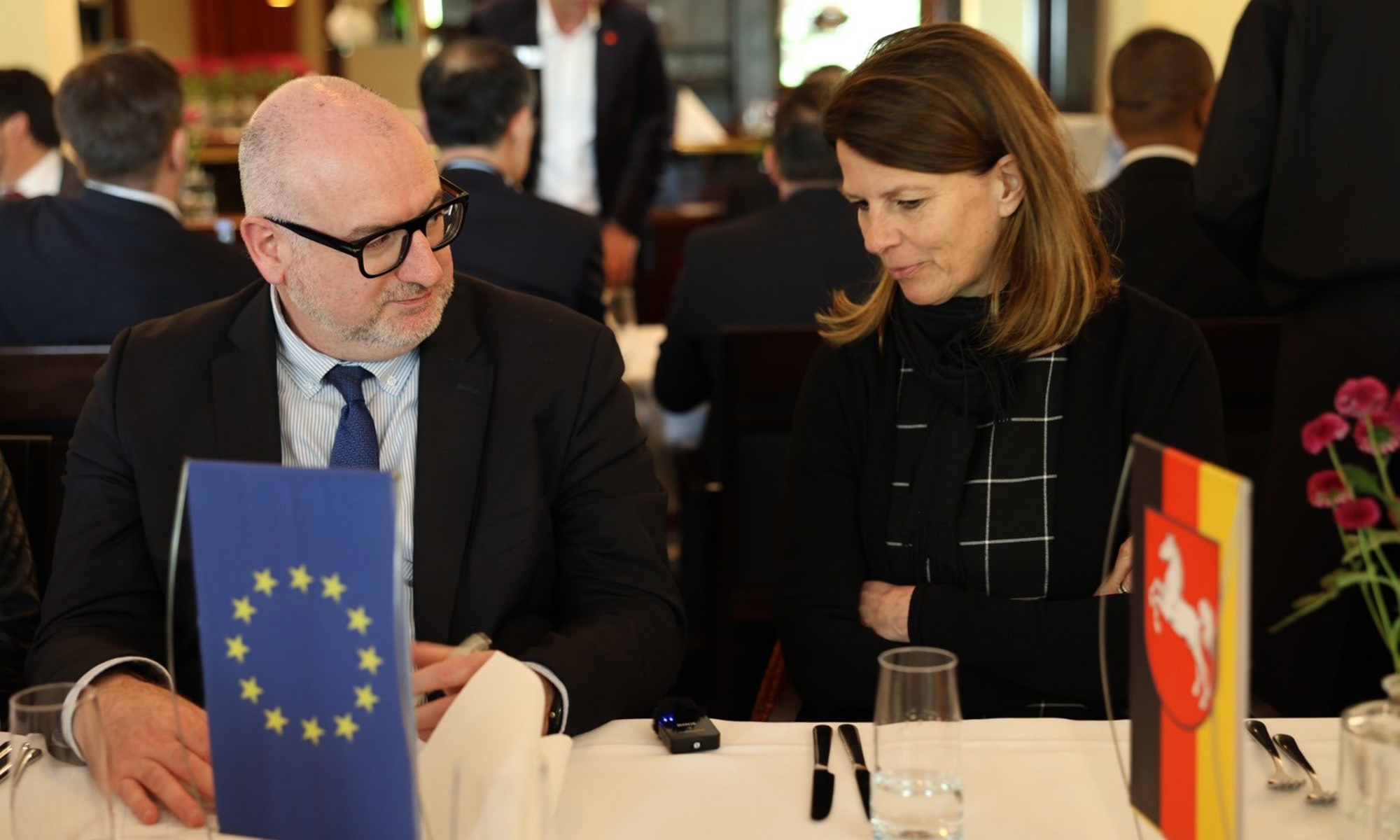 europa bruselas prepara nuevo golpe comercial china aranceles octubre
