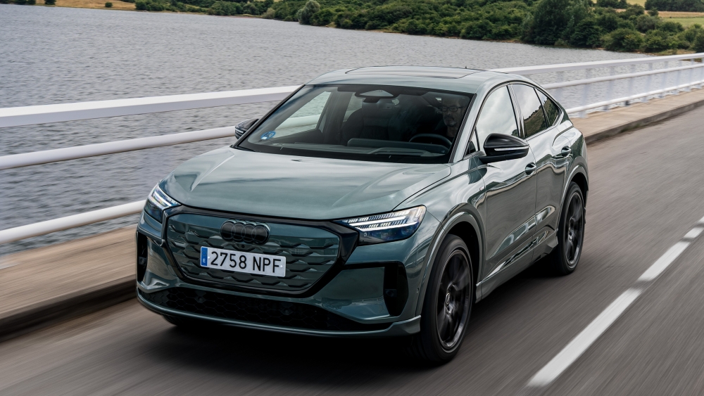 Audi Q4 etron Sportback 592 km de autonomía probamos el Audi Q4 etron, su SUV eléctrico más barato y más vendido en España (8) Audi Q4 etron Sportback 592 km de autonomía probamos el Audi Q4 etron, su SUV eléctrico más barato y más vendido en España (8)