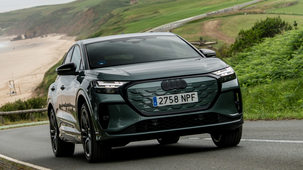 Audi Q4 etron Sportback 592 km de autonomía probamos el Audi Q4 etron, su SUV eléctrico más barato y más vendido en España (7) Audi Q4 etron Sportback 592 km de autonomía probamos el Audi Q4 etron, su SUV eléctrico más barato y más vendido en España (7)