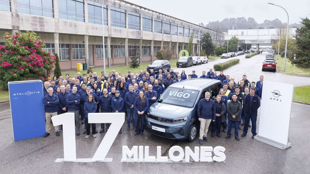 562 300 000 euros menos Stellantis se hunde España culpa electricos (1) 562 300 000 euros menos Stellantis se hunde España culpa electricos (1)
