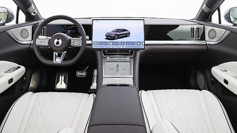 920 km de autonomía y 1.210 CV BYD se saca de la manga un clon de su modelo más caro en España interior 920 km de autonomía y 1.210 CV BYD se saca de la manga un clon de su modelo más caro en España interior