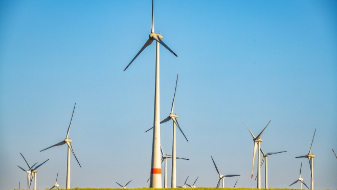 europa duplicar electricidad energias renovables 2040 2
