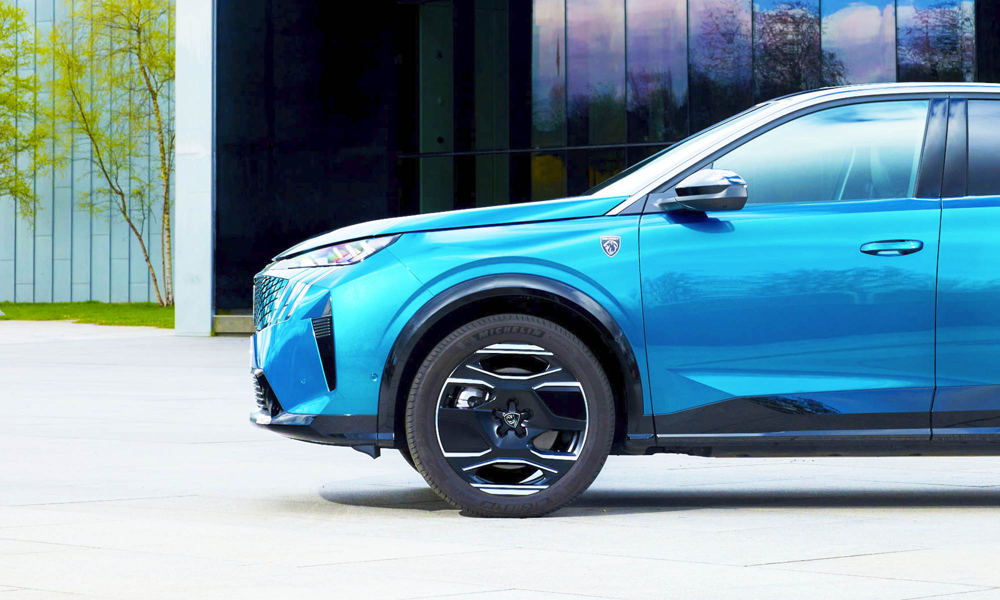 peugeot e 3008 suv electrico hibrido enchufable 1