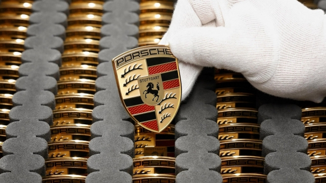 Porsche plantea más despidos en una contracción comercial sin precedentes. Porsche plantea más despidos en una contracción comercial sin precedentes.