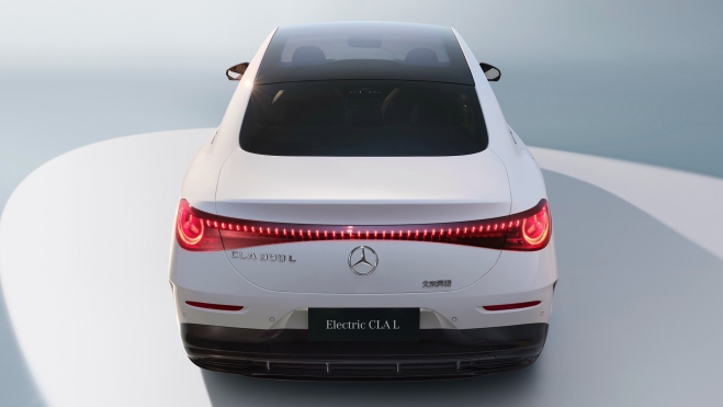 Mercedes CLA L Trasera