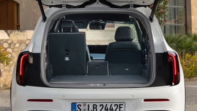 Mercedes glb EV maletero