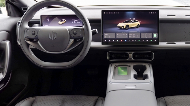 LEAPMOTOR B05 INTERIOR