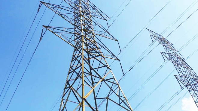 inahilitacion comercializadora electrica holaluz energia renovable 3