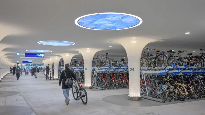 fahrradparkhaeuser header foto dpa.2560