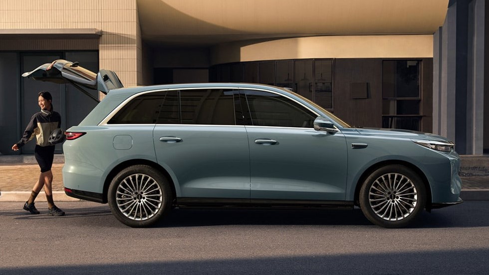 Wey v8X Carga 9 minutos y recorre 1.659 km nuevo SUV híbrido marca china llega a España en meses (1) Wey v8X Carga 9 minutos y recorre 1.659 km nuevo SUV híbrido marca china llega a España en meses (1)